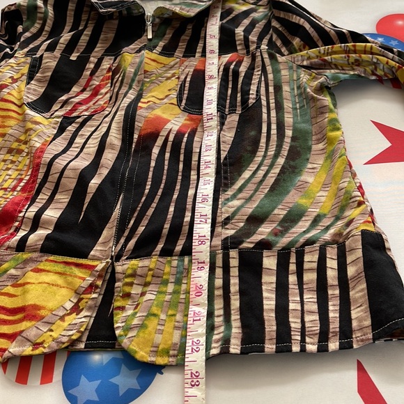 Jacket - Picture 9 of 9